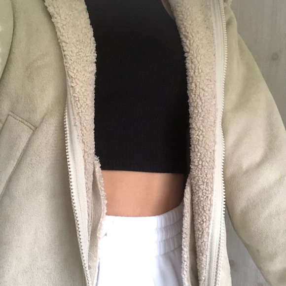 Aritzia Golden TNA teddy jacket - Picture 2 of 3